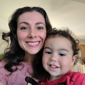 Meet your Posher, Caroline